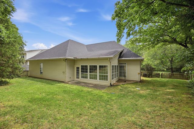 4833 Hampshire Place, Hixson, TN 37343
