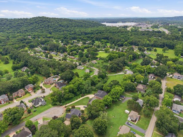 4833 Hampshire Place, Hixson, TN 37343