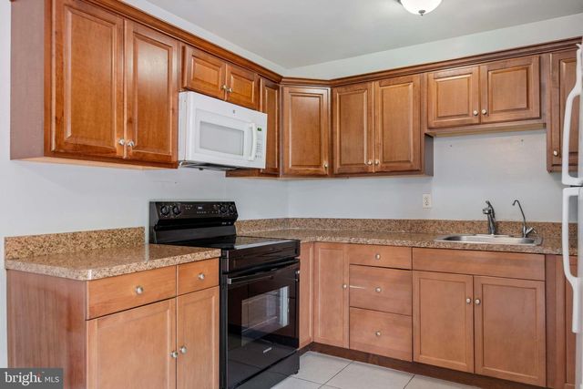 12902 KETTERMAN DR, Woodbridge, VA 22193