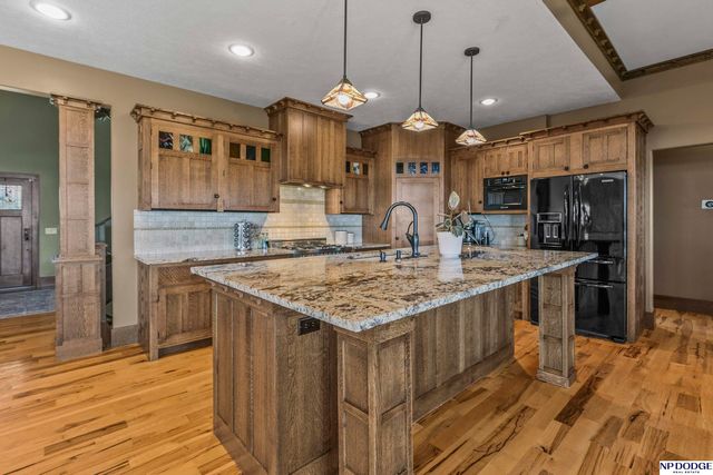 4724 Coffey Street, Papillion, NE 68133