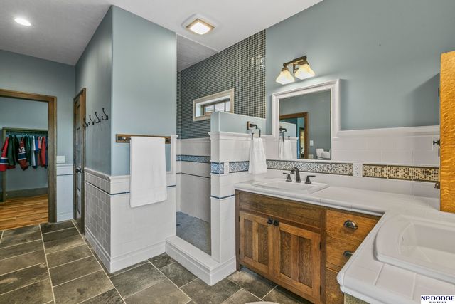 4724 Coffey Street, Papillion, NE 68133