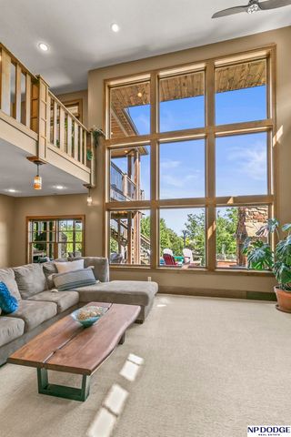 4724 Coffey Street, Papillion, NE 68133