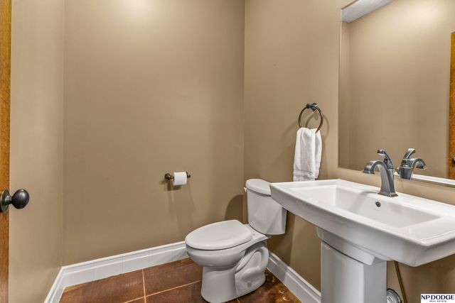 4724 Coffey Street, Papillion, NE 68133