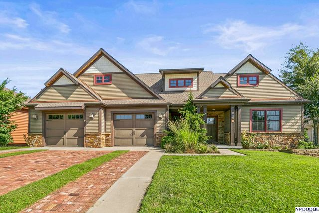 4724 Coffey Street, Papillion, NE 68133
