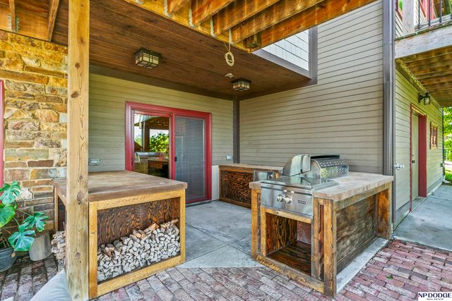 4724 Coffey Street, Papillion, NE 68133