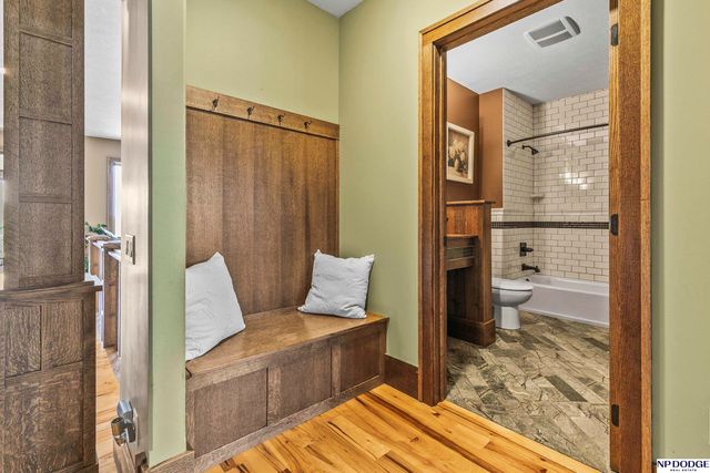 4724 Coffey Street, Papillion, NE 68133