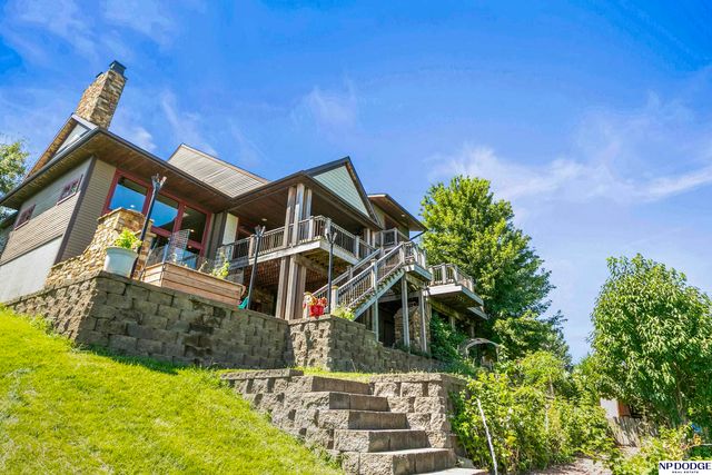 4724 Coffey Street, Papillion, NE 68133