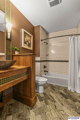 4724 Coffey Street, Papillion, NE 68133