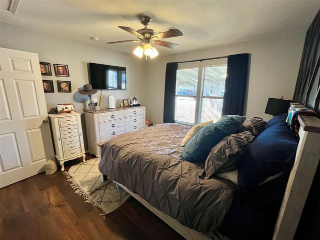715 North Avenue, Whitesboro, TX 76273