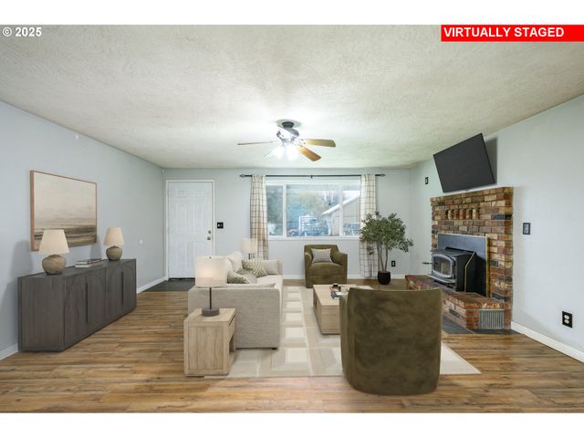 797 Ne YAMHILL St, Sheridan, OR 97378