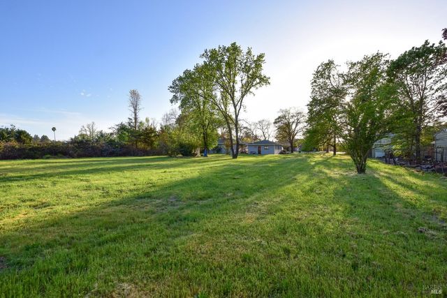 408 Calistoga Rd, Santa Rosa, CA 95409