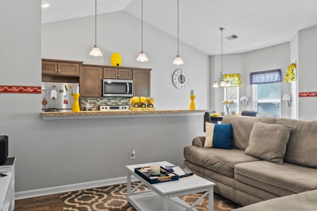 176 Springtide Dr., Conway, SC 29527