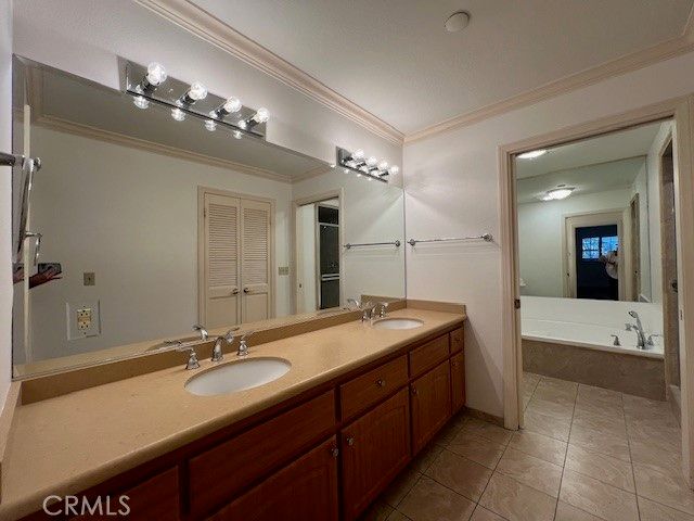 2020 S Western Avenue 7, San Pedro, CA 90732
