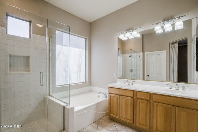 3040 W KELLER Drive, Anthem, AZ 85086