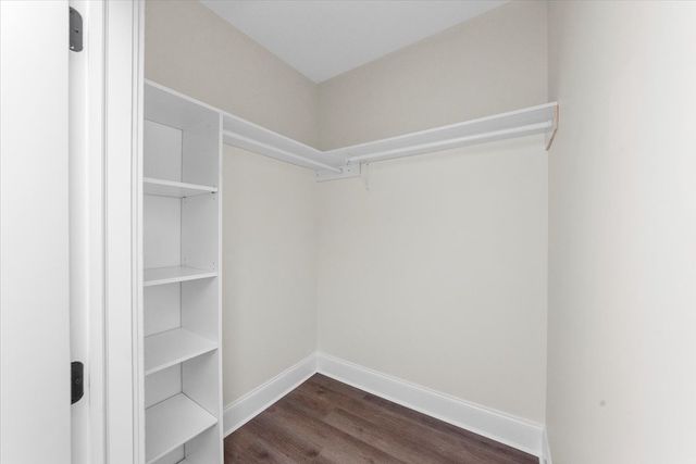 2500 Green Bay Road 403, Evanston, IL 60201