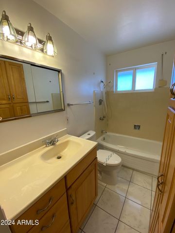 10651 W CONNECTICUT Avenue, Sun City, AZ 85351