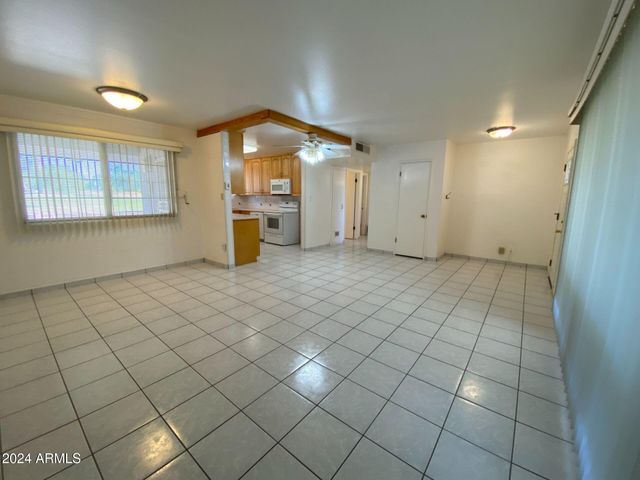 10651 W CONNECTICUT Avenue, Sun City, AZ 85351