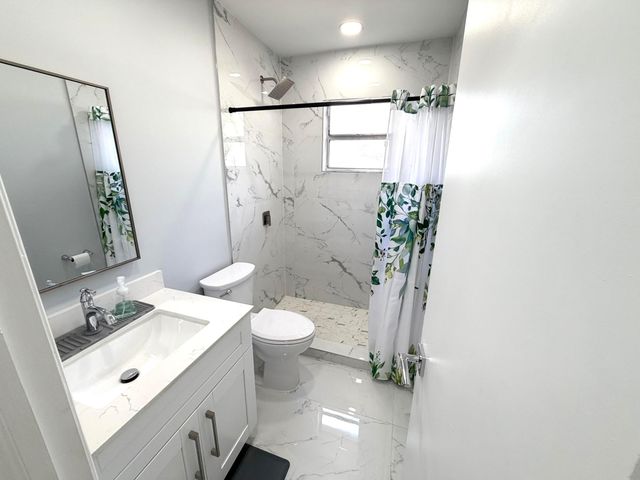 357 Las Palmas Street, Royal Palm Beach, FL 33411