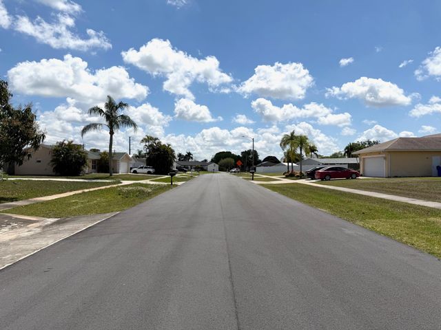 357 Las Palmas Street, Royal Palm Beach, FL 33411