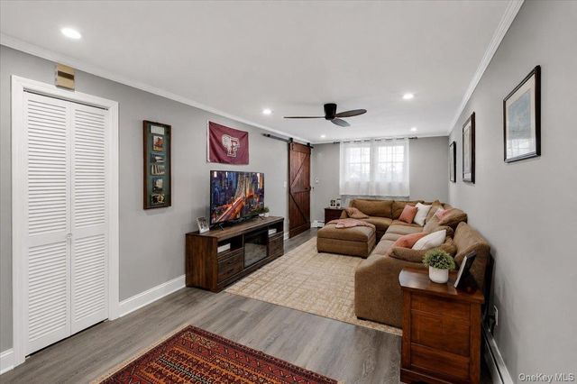 19 Storey Lane, Yonkers, NY 10710