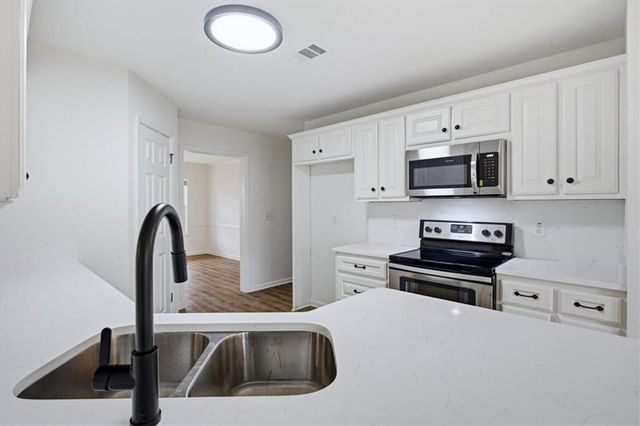 3526 Shoal Trail Drive, Bethlehem, GA 30620