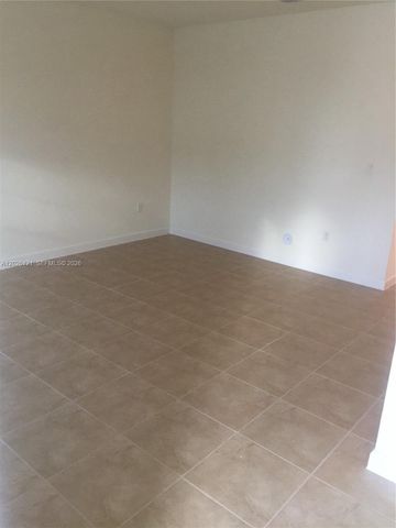 9307 W 33rd Way, Hialeah, FL 33018