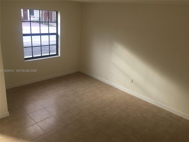 9307 W 33rd Way, Hialeah, FL 33018