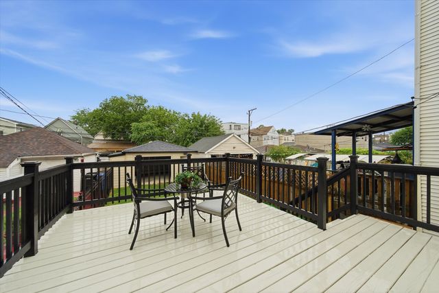1641 N Springfield Avenue, Chicago, IL 60647
