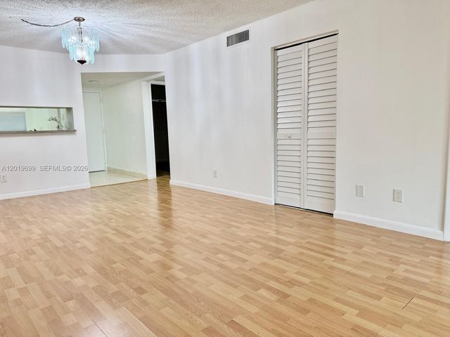 3470 Foxcroft Rd 204, Miramar, FL 33025