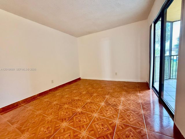 3470 Foxcroft Rd 204, Miramar, FL 33025
