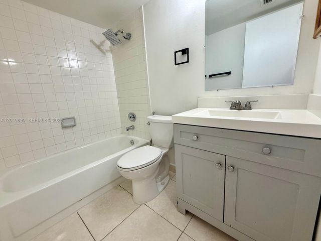 3470 Foxcroft Rd 204, Miramar, FL 33025
