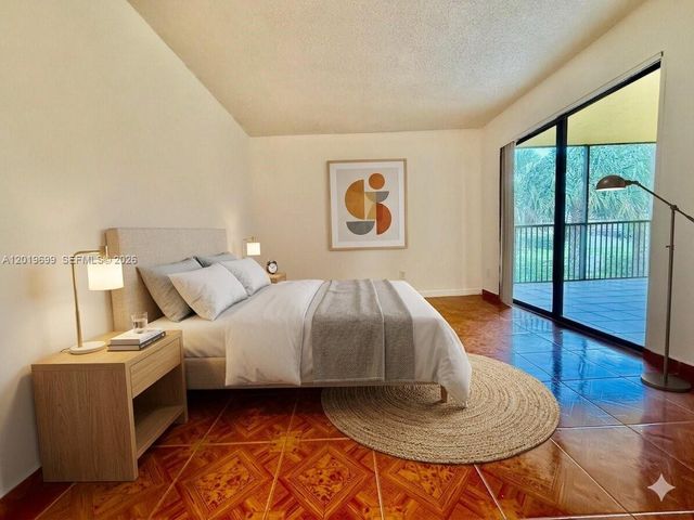 3470 Foxcroft Rd 204, Miramar, FL 33025