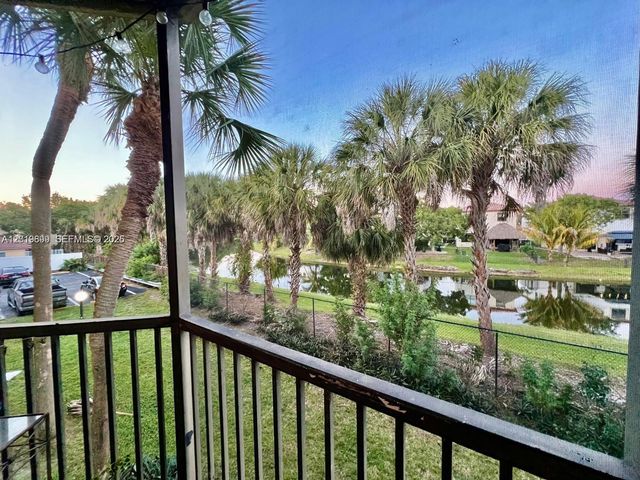 3470 Foxcroft Rd 204, Miramar, FL 33025