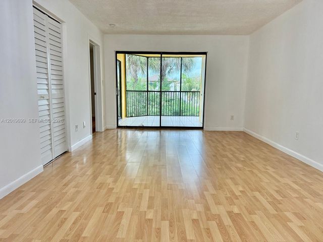 3470 Foxcroft Rd 204, Miramar, FL 33025