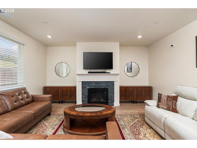 6301 N 89TH Ave, Camas, WA 98607