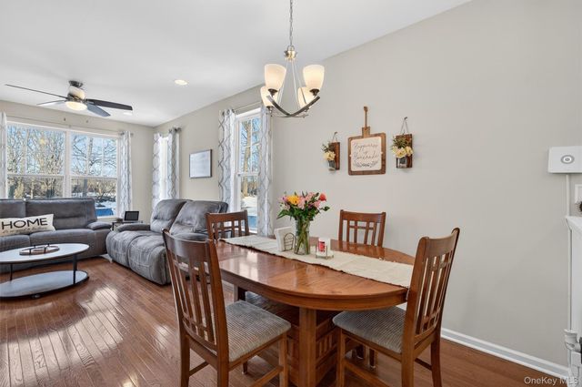 131 Meadow View Drive, Middletown, NY 10940