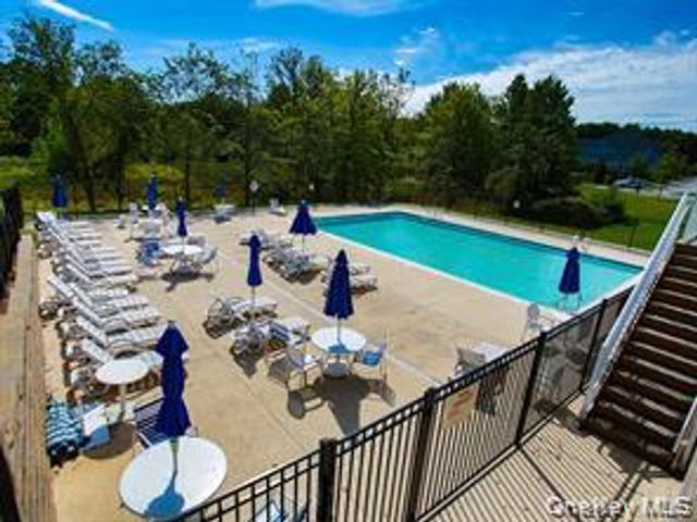 131 Meadow View Drive, Middletown, NY 10940