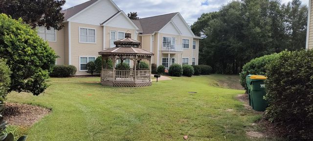 1501 N Partin Drive APT 164, Niceville, FL 32578