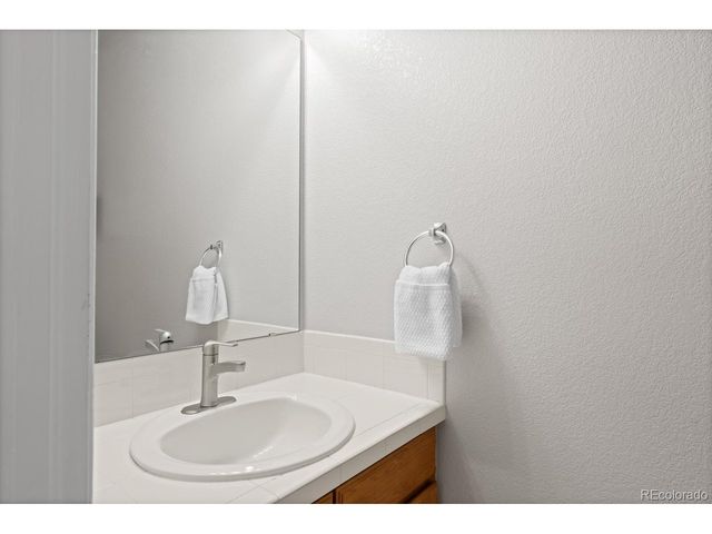 17302 Witten Ct, Parker, CO 80134