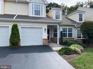 120 KINGSTON BLVD, Hamilton, NJ 08690