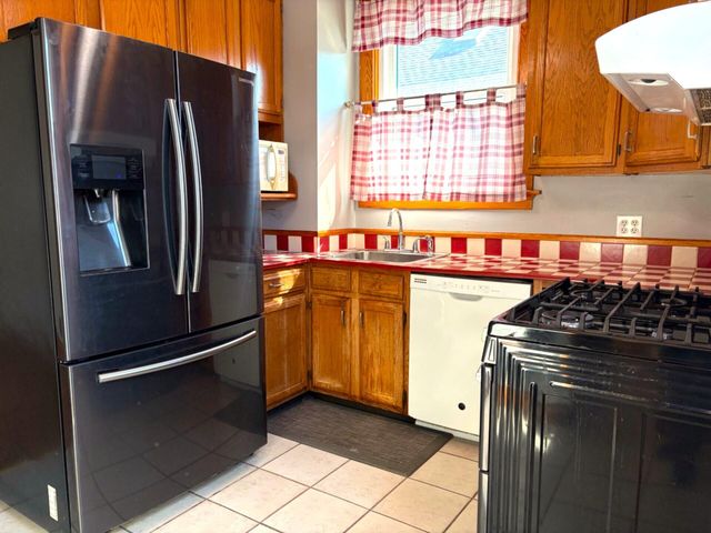 240 Stokesay Street, Ludlow, KY 41016