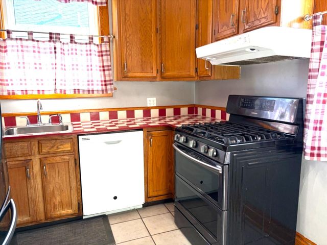 240 Stokesay Street, Ludlow, KY 41016