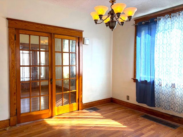 240 Stokesay Street, Ludlow, KY 41016