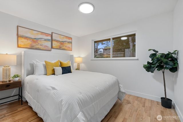 9218 NE 184th Place, Bothell, WA 98011