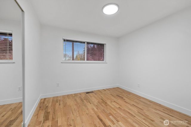 9218 NE 184th Place, Bothell, WA 98011