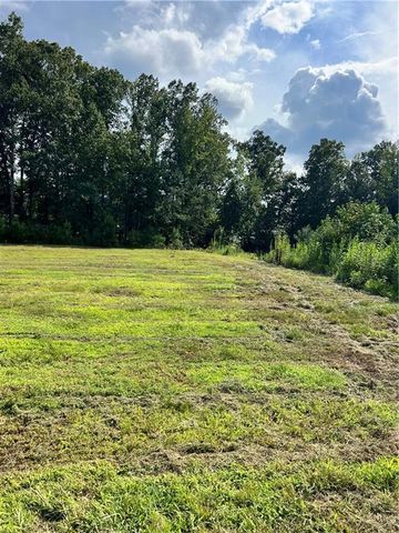 1004 Crossroad Trail, Milton, GA 30004