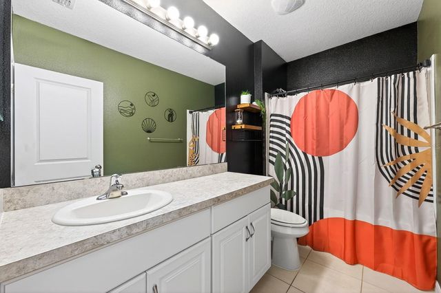 596 MEADOW BEND DRIVE, Davenport, FL 33837