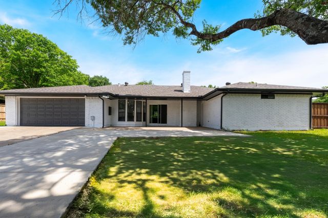 610 Athenia Way, Duncanville, TX 75137