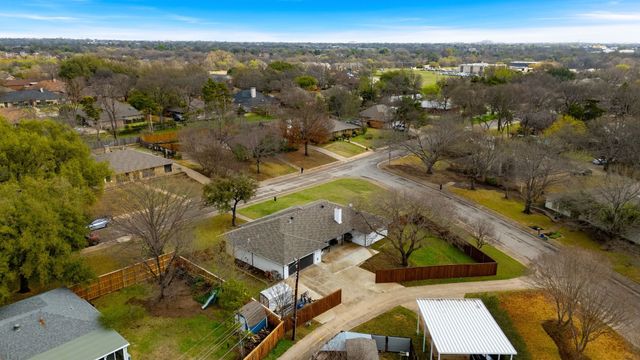 610 Athenia Way, Duncanville, TX 75137