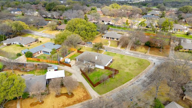 610 Athenia Way, Duncanville, TX 75137
